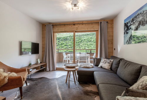 Grange aux fées - Good standing apartment - Elevator.
2 bedrooms, one with...