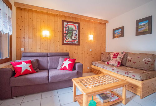 Furnished Tourism ** for 5 people. Hameau MOTTET -Residence Prariond- Ground...