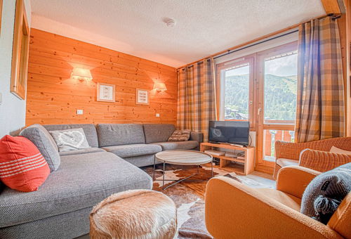Nice apartment all renovated,  bright, functional and spacious. The...