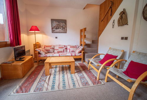 Centre Gare- Le Morel- Valmorel. Meublé de Tourisme ** 6 personnes. Duplex à...