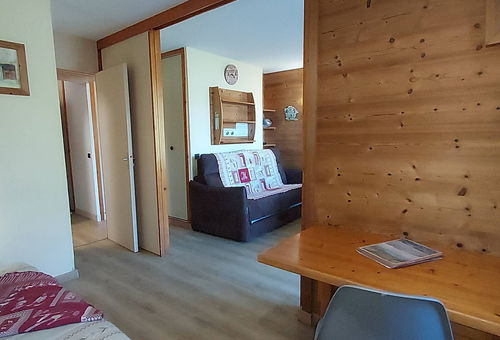 Large divisible living room for 4 people in Valmorel. Planchamp...