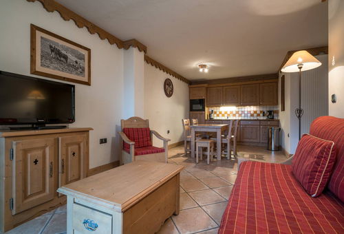Luxusresidenz mit SWIMMINGPOOL und SPA! AM FUSSE DER PISTEN! Treffen Sie die...