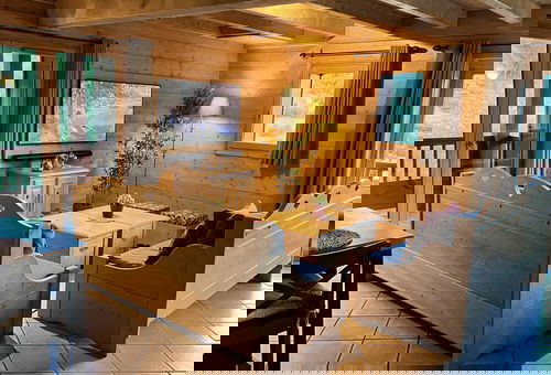 Résidence de standing avec PISCINE et SPA ! PIED DE PISTES ! Faites-le choix...