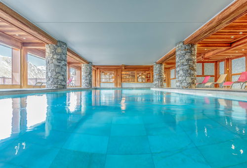 Résidence de standing avec PISCINE et SPA ! PIED DE PISTES ! Faites-le choix...