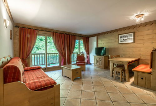 Luxusresidenz mit SWIMMINGPOOL und SPA! AM FUSSE DER PISTEN! Treffen Sie die...