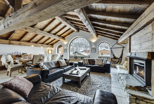 Authentic chalet mitoyen avec hammam, et vue sur les montagnes - Val d'Isère