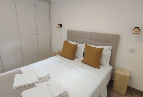 2 Floors Home near Carvoeiro&SlideSplash