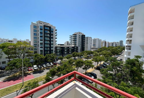 Nice Flat in Quarteira Beach