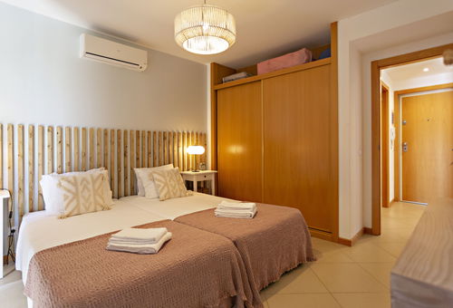 CG 21H - Pool - Cabanas Gardens