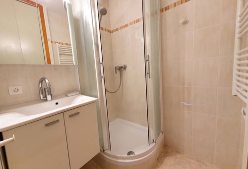 Charming apartment located in the 1er Dé residence, functional, ideal for a...