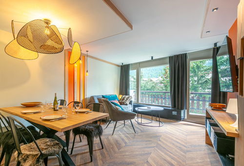 Elegant renovated 3-room apartment of 48m2 that can accommodate 4 people On...