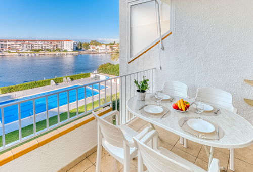 Apartment 2 bedroom Empuriabrava