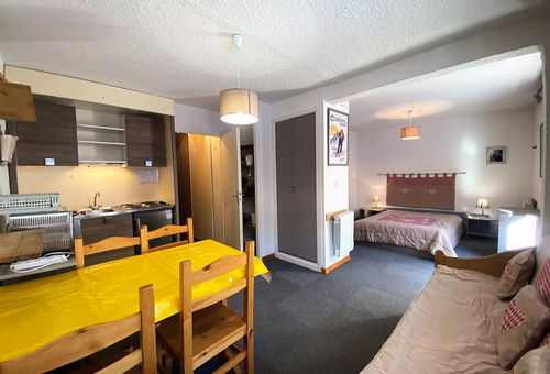Apartment 1 bedroom Les Belleville