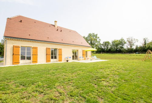 Country house with a clear view of the surrounding nature - SAINTE...
