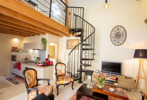 For a stay in a typical village of the Périgord Noir. - AURIAC DU PERIGORD