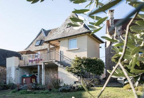 Gite confortable au calme à la campagne à 10 min du centre-ville de Terrasson...