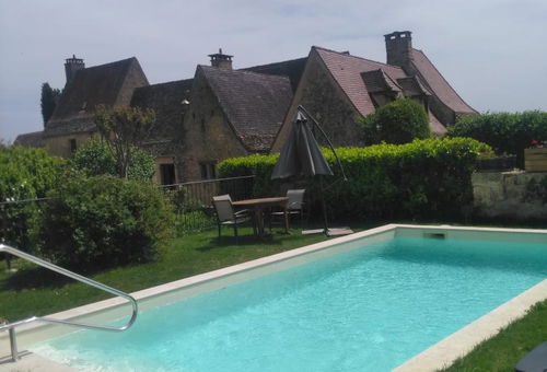 A small place 3 km from Beynac which allows you to get there on foot when...