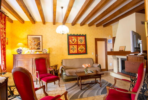 Ideally located in the center of the Dordogne, a region to discover in all...
