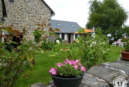 100m² house restored and converted into a relaxation room: ping-pong,...