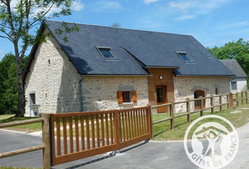 Tourist tax: 0.50/night/person ""