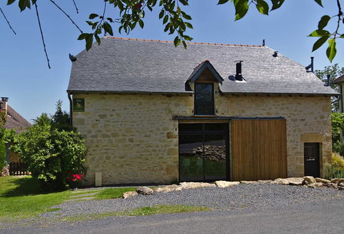 La Fourche à Javelles is a converted old Limousin barn. -...