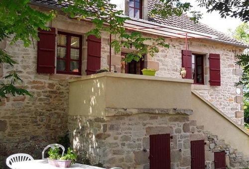 Kitchen, small lounge area, 2 bedrooms (1 bed 90, 2 beds 140, 1 baby bed, 1...