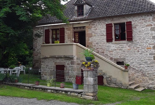 Kitchen, small lounge area, 2 bedrooms (1 bed 90, 2 beds 140, 1 baby bed, 1...