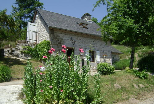 Gîte in the heart of the largest mountain bike network in France: 50 circuits...
