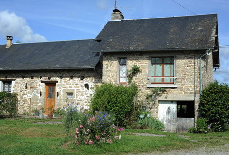 Independent gîte, 2 bedrooms (1 single bed 90, 2 double beds, possibility...