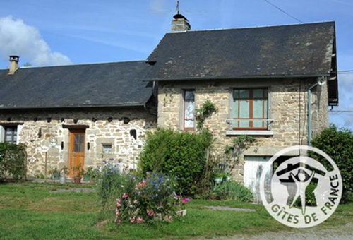 Gîte indépendant, 2 chambres (1 lit 1 place 90, 2 lits 2 places, possibilité...