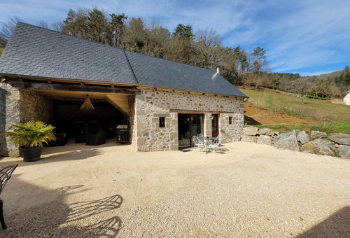 Old Limousin farm with swimming pool 2.7 km from Argentat sur Dordogne -...