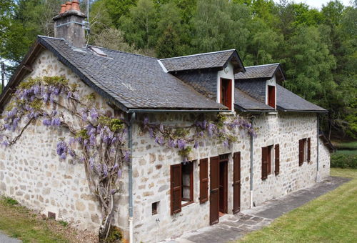 Countryside cottage in the heart of the nature of the Millevaches plateau -...
