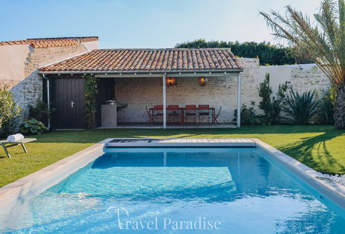 Une somptueuse demeure de luxe nichée au cœur du Bois-Plage-en-Ré