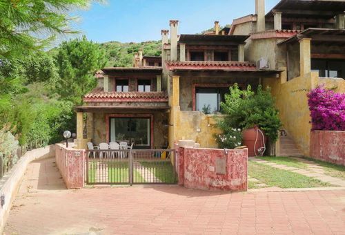 Villa 3 bedroom Porto Corallo