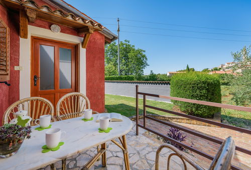 Apartment Milena- Visnjan with pool