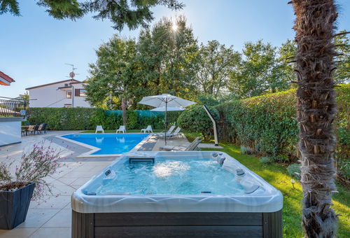 Villa Martimar with pool and whirpool  in Istria