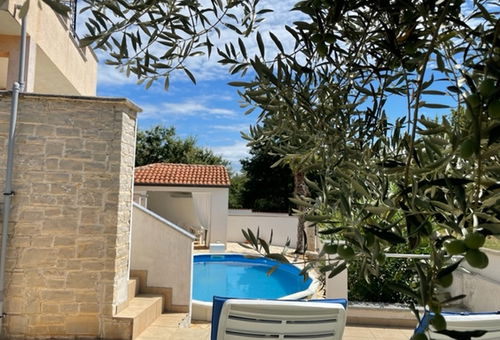 Apartment Panous 2