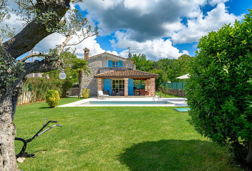 My Villa Ida with pool in Višnjan, Istria