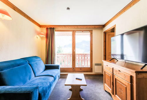 Apartment 2 bedroom Les Belleville