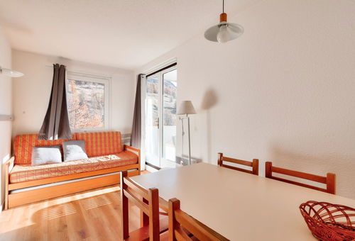 Apartment 2 bedroom Vars