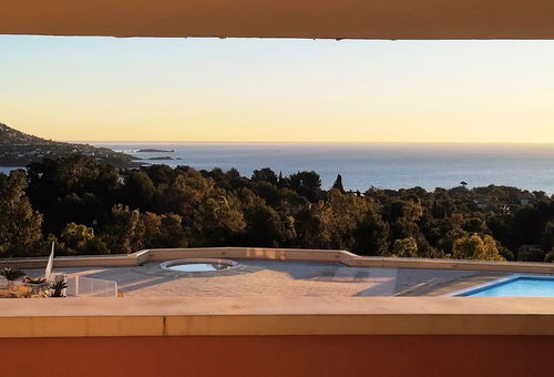 Apartment 2 bedroom Saint-raphaël