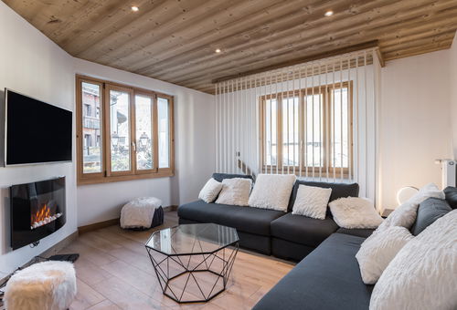 Rental - 4 bedrooms apartment  - MEGEVE CENTRE