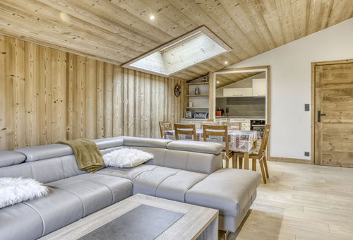 Rental -2 bedrooms apartment- MEGEVE NEARBY CENTRE