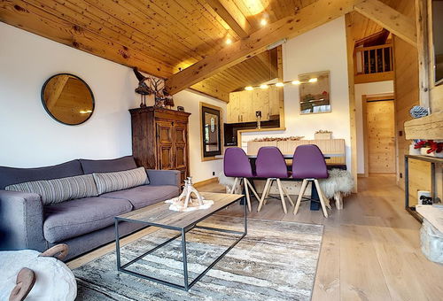 Ideally located in Jaillet, 200 m from the slopes and next to the Piou Piou...
