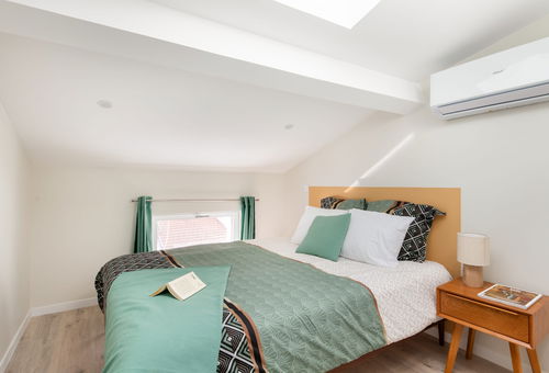 ### Espace
Cet appartement moderne et élégant peut accueillir jusqu'à 4...