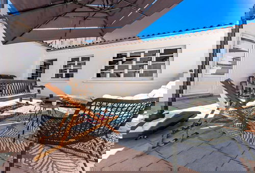 This house of 170m² and with a capacity of 6 people, is made up of a...