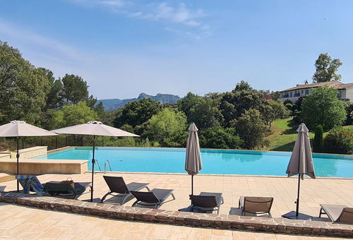 Beautiful apartment in La Motte, park view