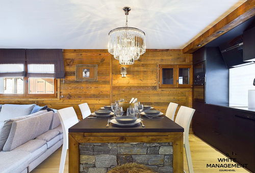 Modern family chalet in Courchevel Moriond