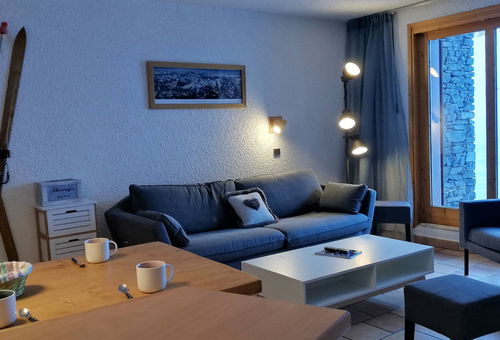'La Clé' residence - South facing- Located in the heart of the village.