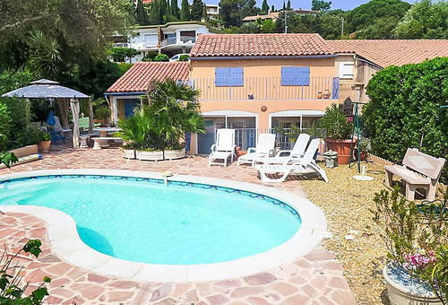 Le Lavandou (83) - Le Lavandou - Stadtteil Saint Clair 5-Zimmer-Haus - 135...